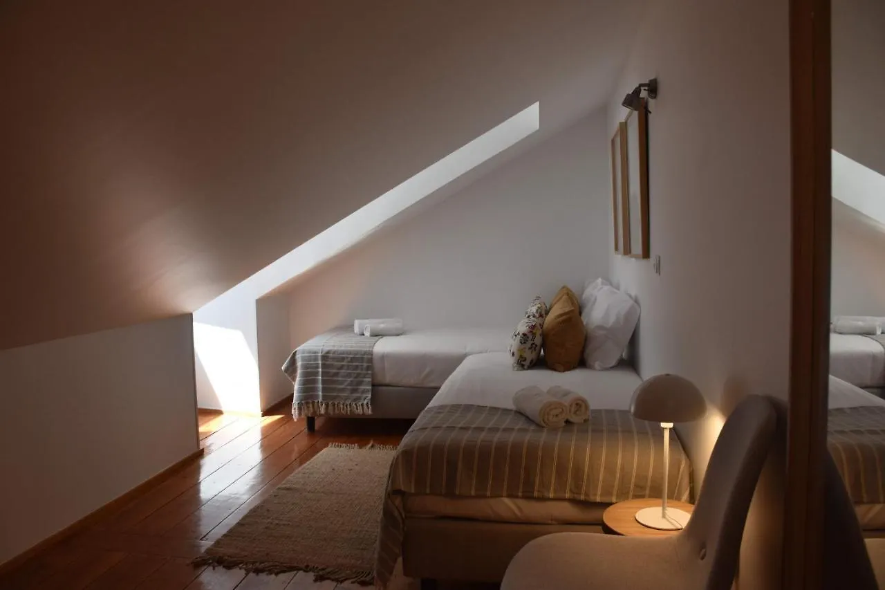 Ttl51 - Apartamento Cais Do Sodre Com Vista Rio Lisboa